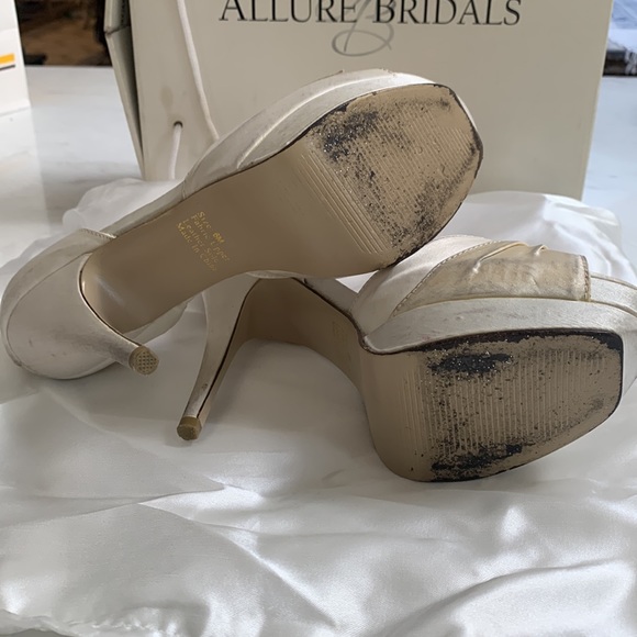 Bridal peep toe heels - Picture 3 of 6